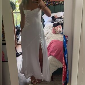 Elegant White Spaghetti Strap Dress